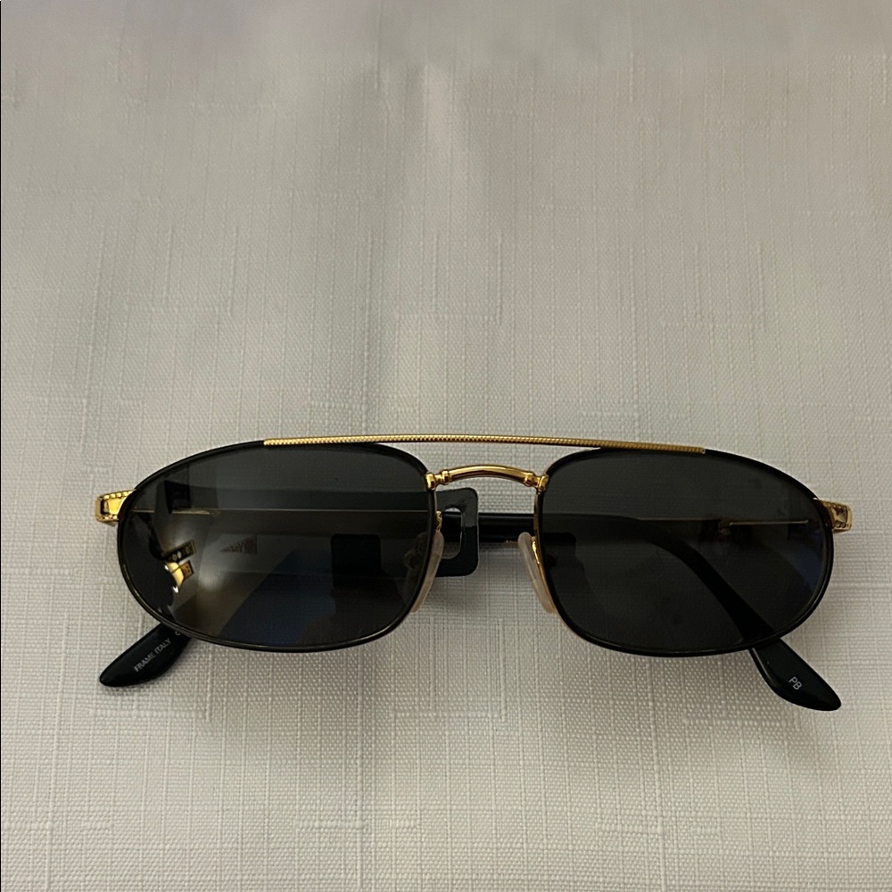 Vintage Notorio N120 Gold and Black Sunglasses. New. 100% UV